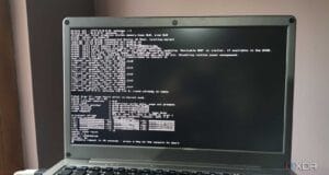 5 уроков первой недели использования Linux для бывшего пользователя Windows ноутбук с запущенным терминалом в дистрибутиве Linux