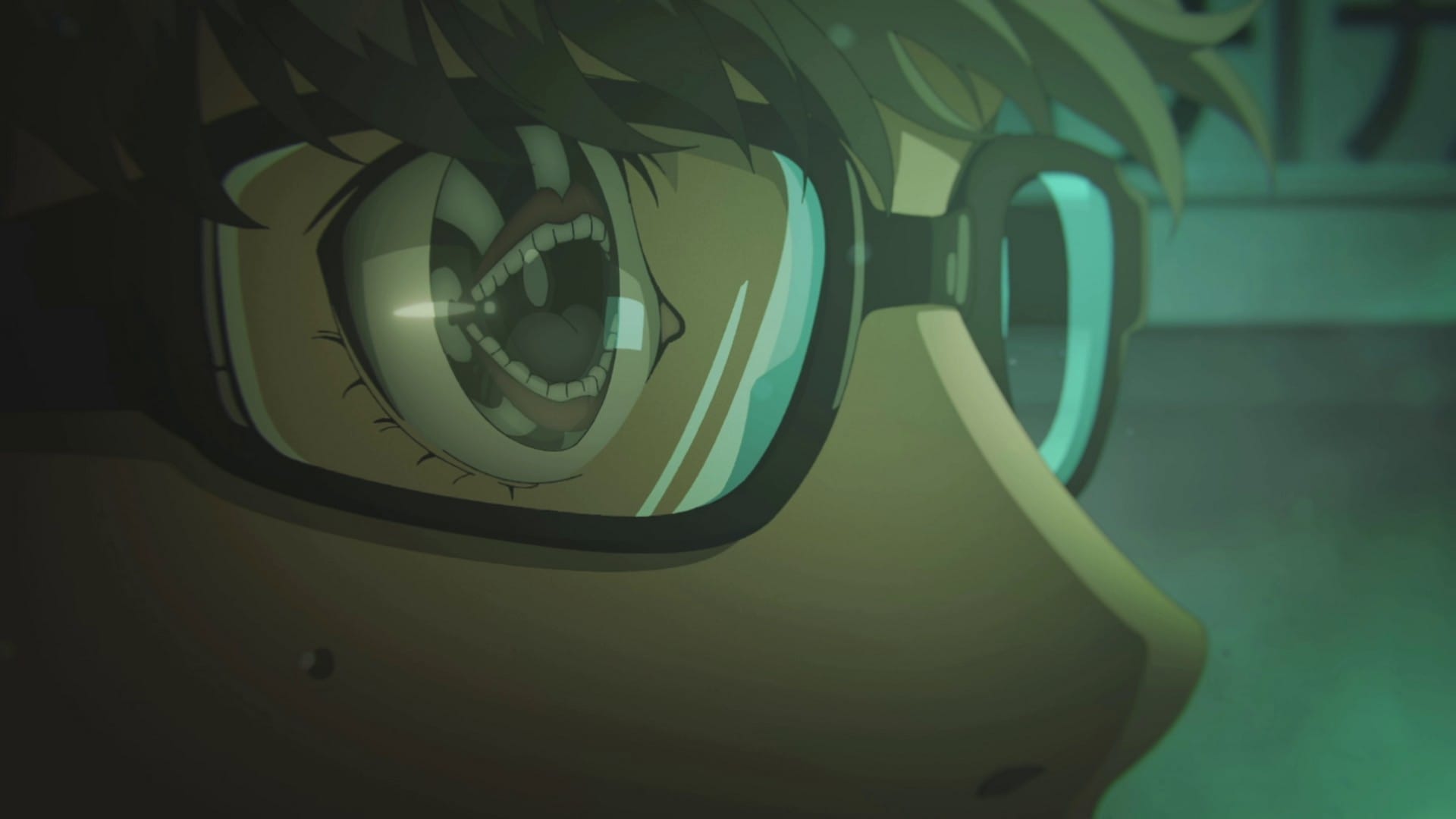 Кадр из аниме-сцены Persona 4 Revival, где тень с огромным ртом и языком отражается в очках главного героя Кадр из аниме-сцены Persona 4 Revival, где тень с огромным ртом и языком отражается в очках главного героя
